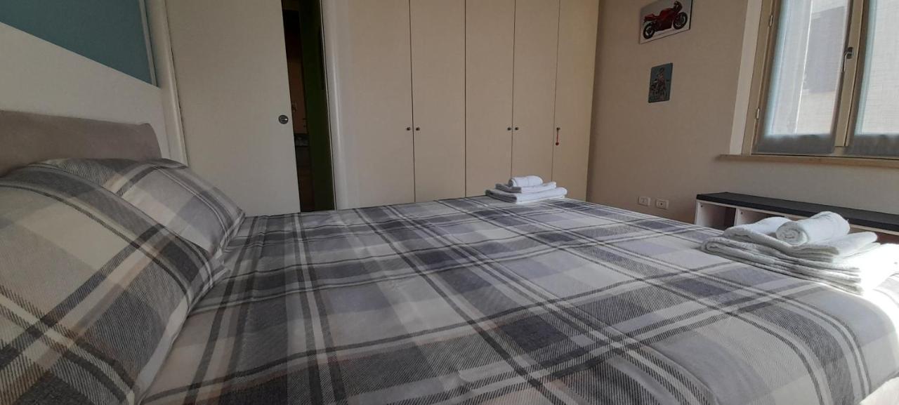 Claude Cozy Corner-Apartment Парма Екстер'єр фото
